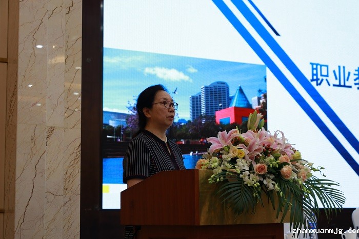 刘军特写(1).jpg 刘军特写(1).jpg